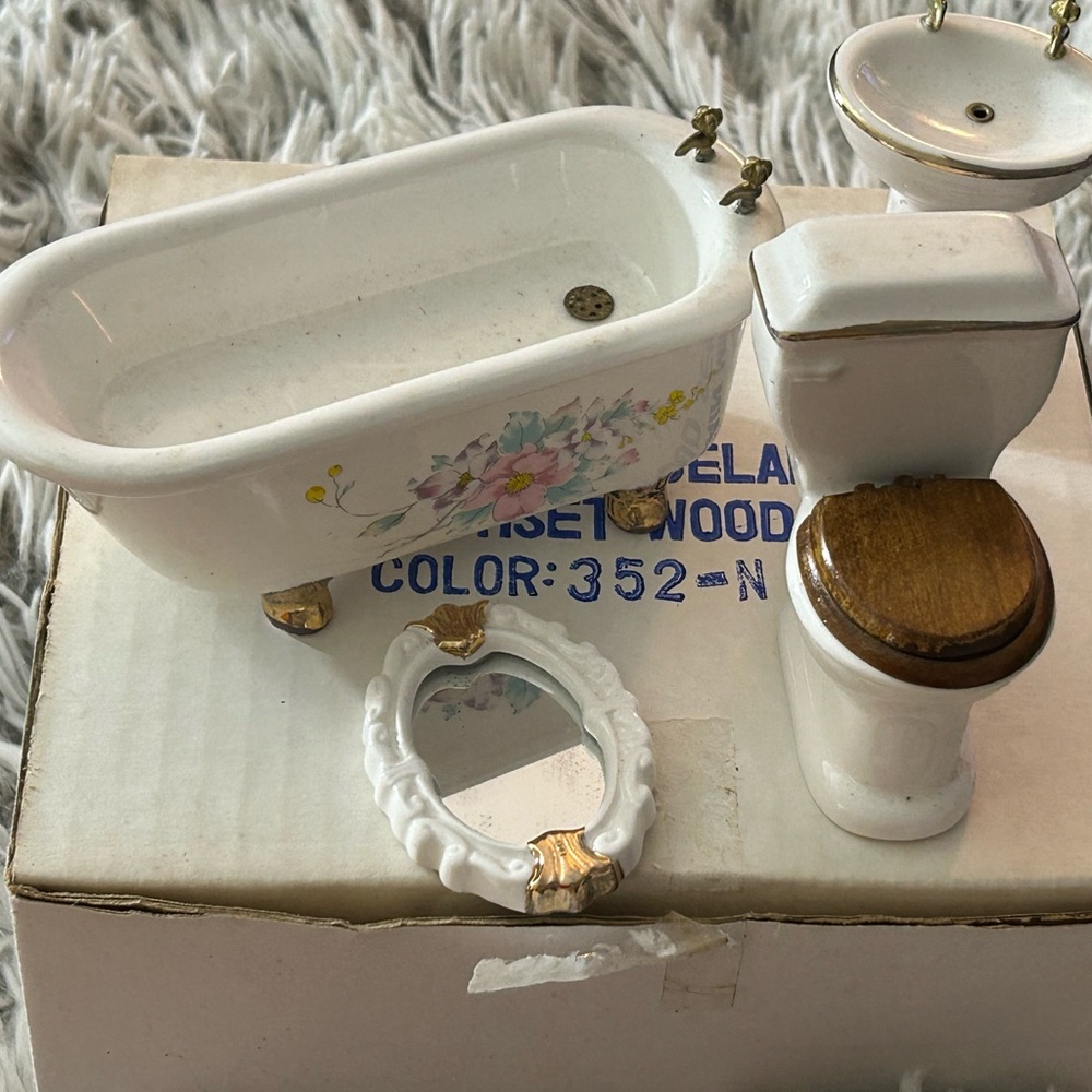 Miniature Bathroom Set with Floral Design